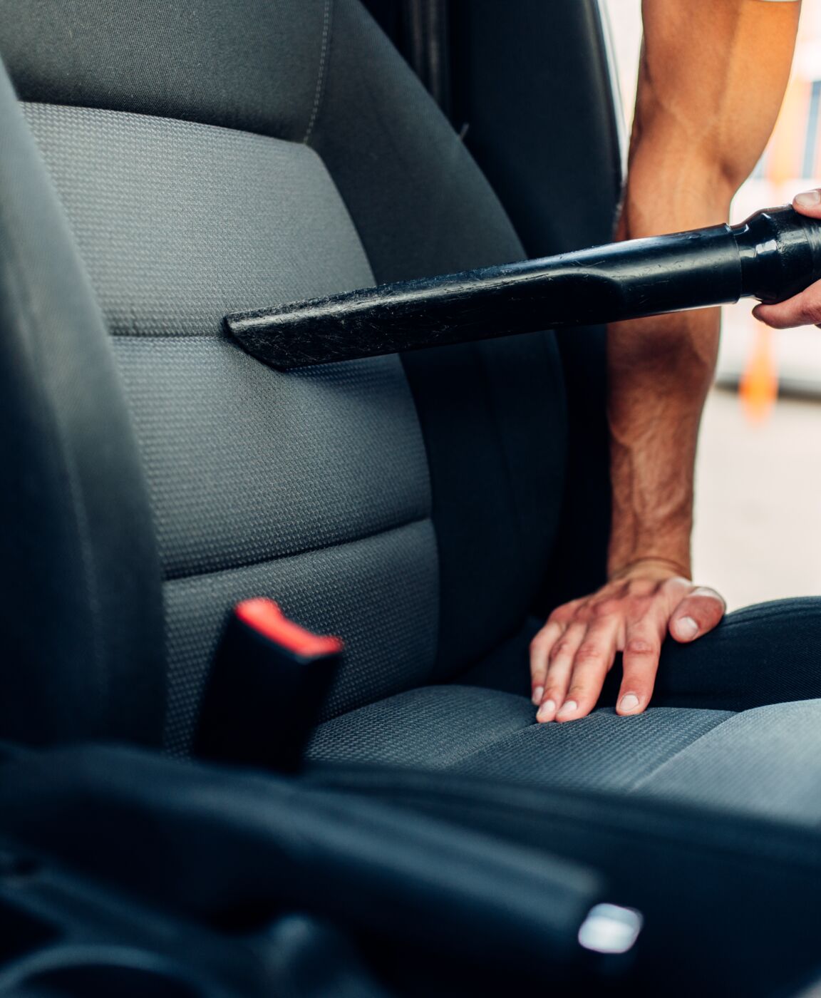 Innenaufbereitung Auto: Reinigung und Pflege von Profis - BlitzBlank